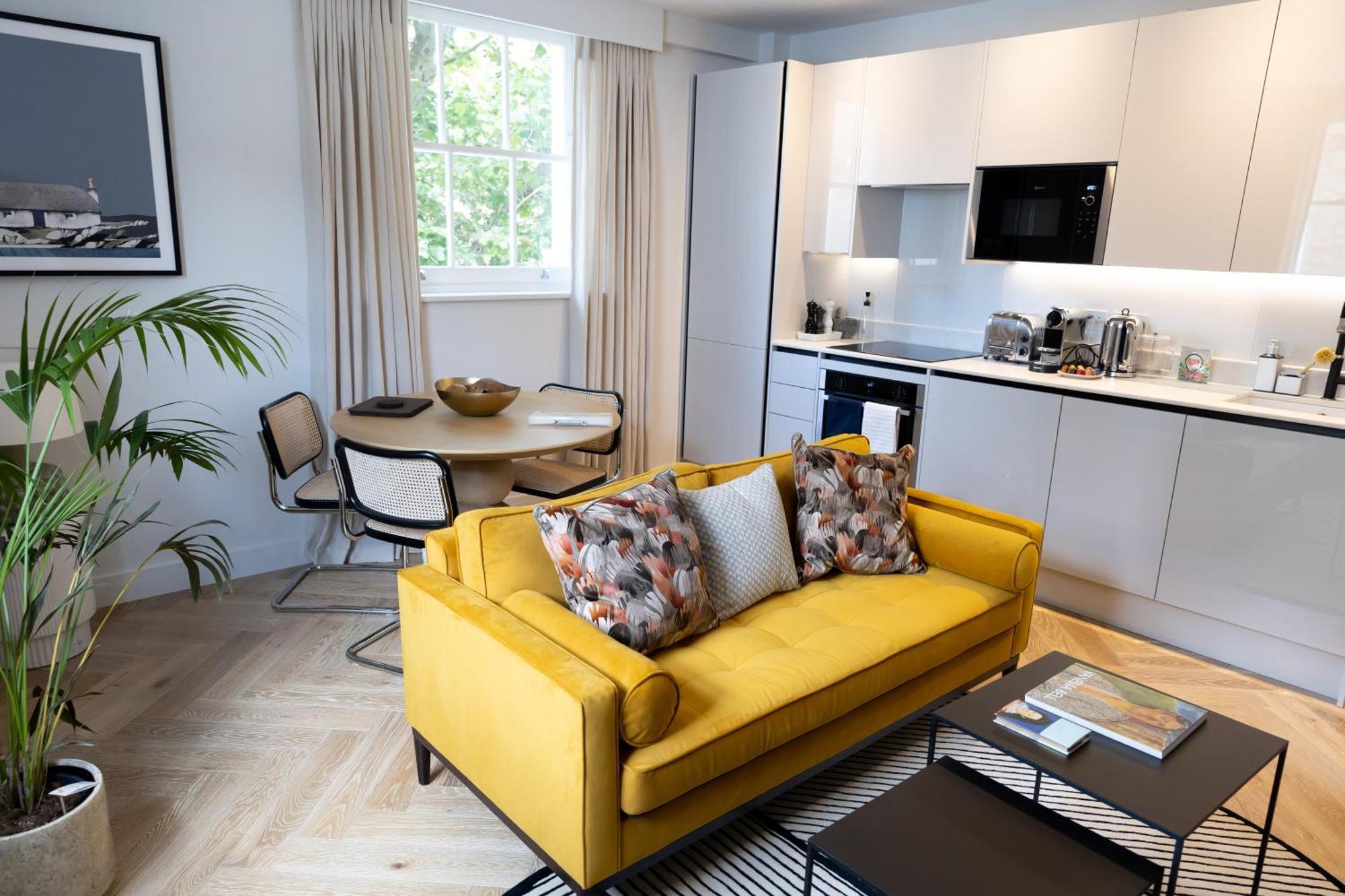 Modern, Stylish Newly Refurbished 2Nd Floor Apartment In Fitzrovia Лондон Экстерьер фото