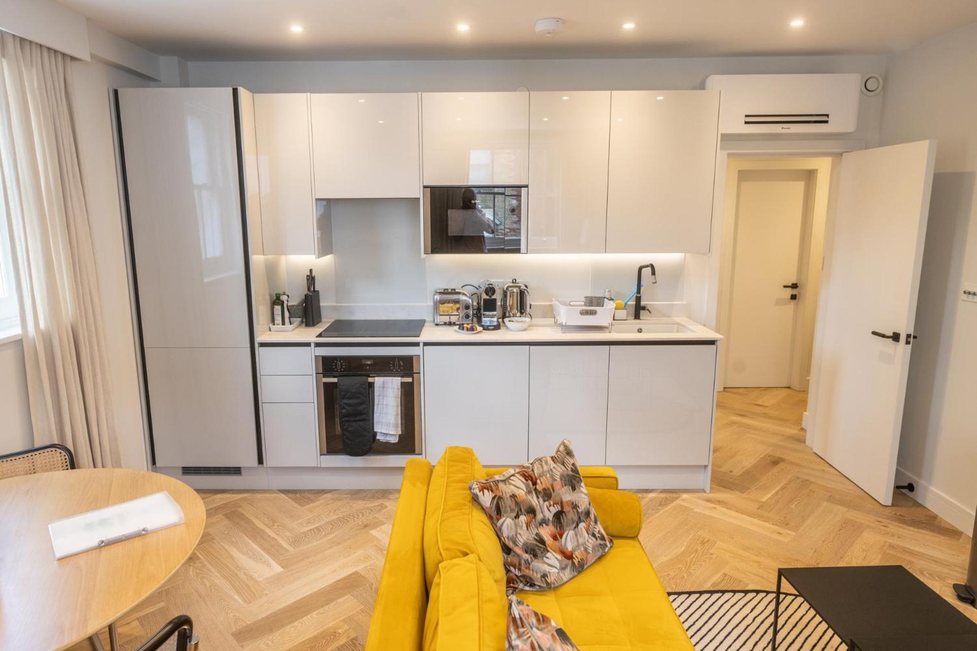 Modern, Stylish Newly Refurbished 2Nd Floor Apartment In Fitzrovia Лондон Экстерьер фото