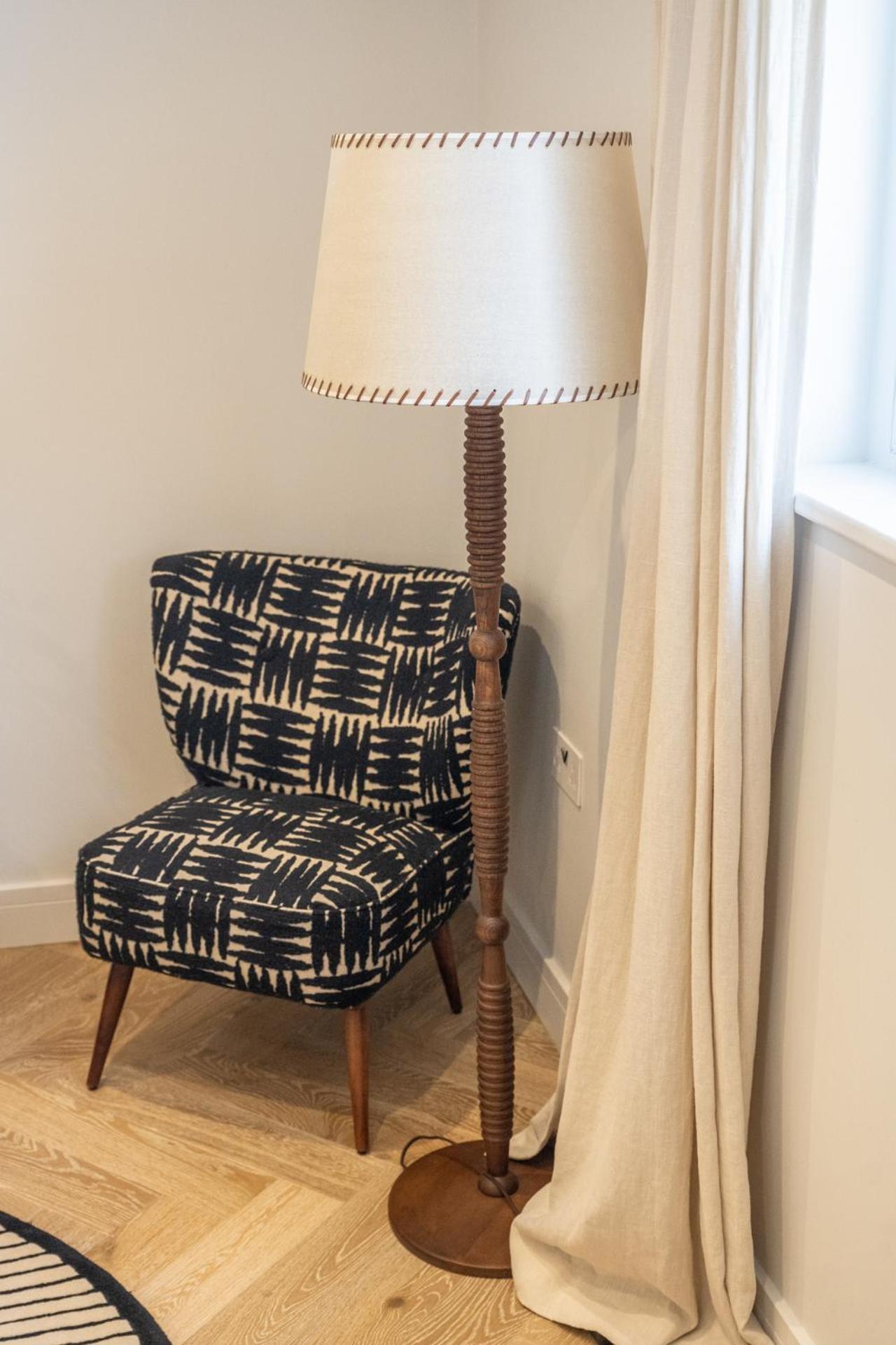 Modern, Stylish Newly Refurbished 2Nd Floor Apartment In Fitzrovia Лондон Экстерьер фото
