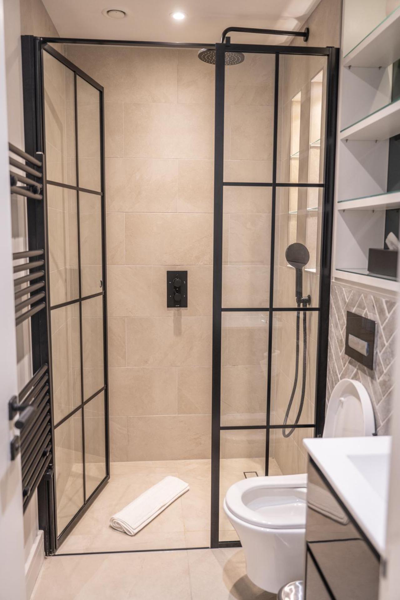 Modern, Stylish Newly Refurbished 2Nd Floor Apartment In Fitzrovia Лондон Экстерьер фото